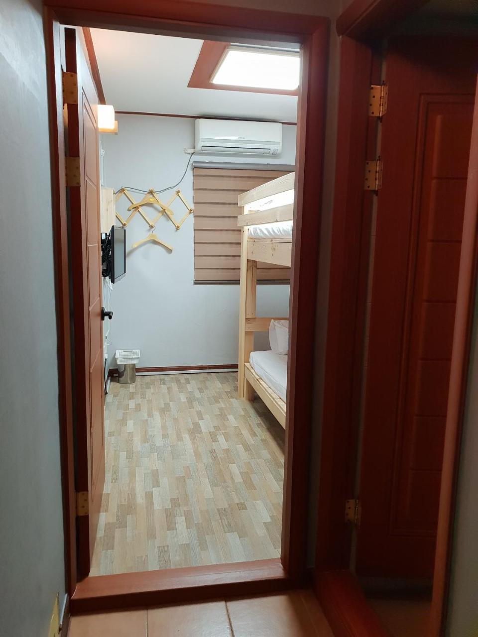 Youngstay Guest house Seoul